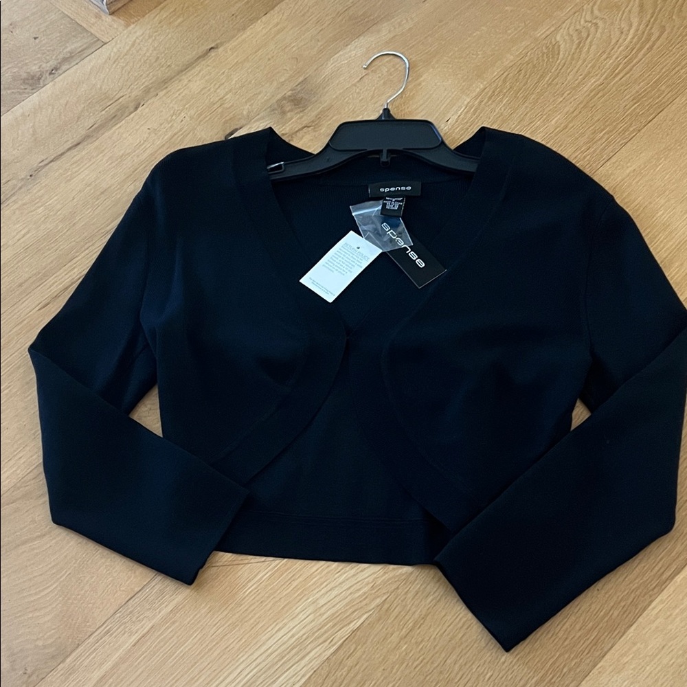 Spense Black sweater shrug